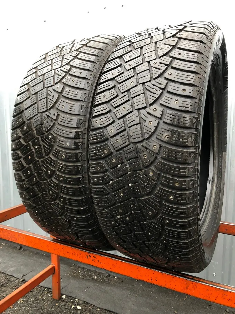 Пара б/у шин 225/55 R17 Continental IceContact 2