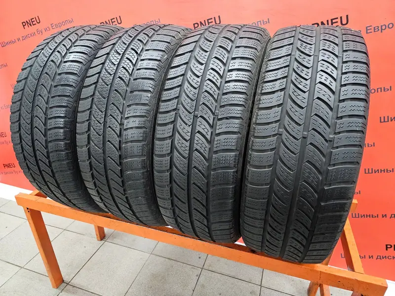 Комплект б/у шин 225/55 R17C Continental VancoWinter 2, фото 1
