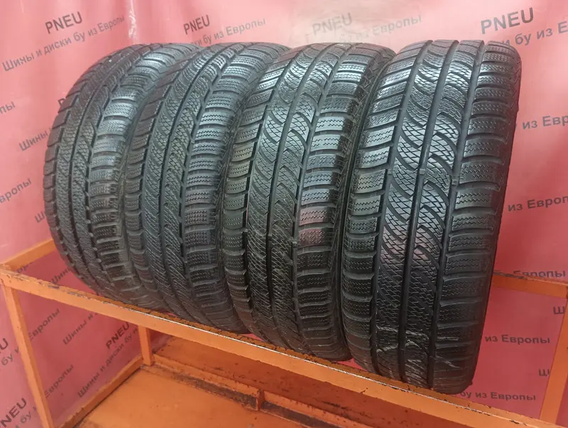 Комплект б/у шин 225/55 R17C Continental VancoWinter 2