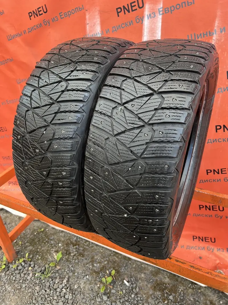 Пара б/у шин 225/55 R17 Dunlop Ice Touch