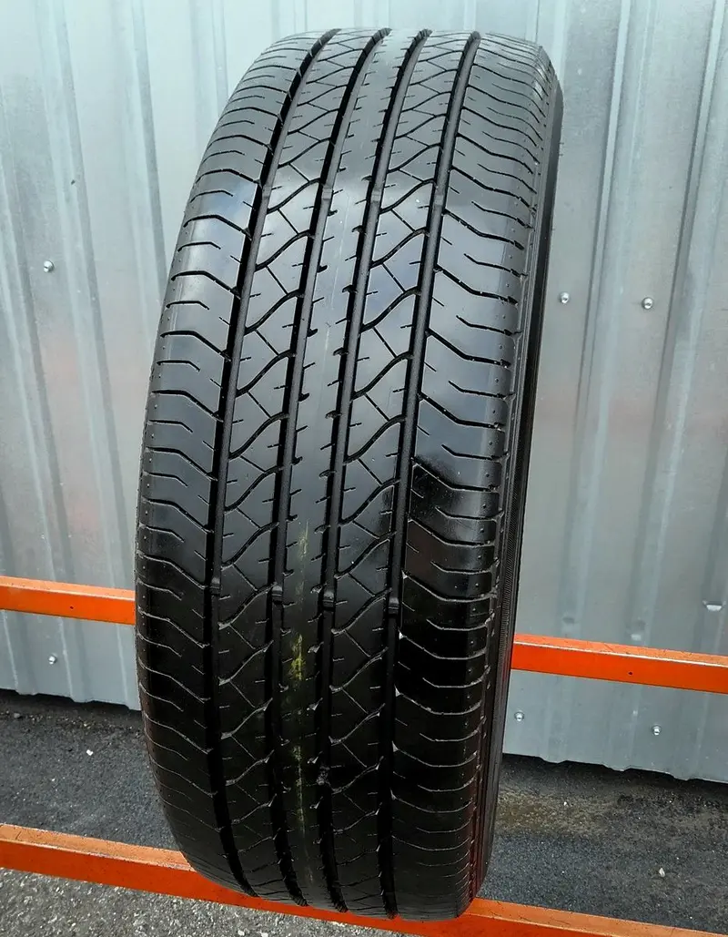 Б/у шина 225/55 R17 Dunlop SP Sport 270