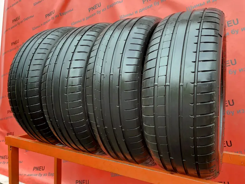 Комплект б/у шин 225/55 R17 Dunlop SP Sport Maxx RT 2
