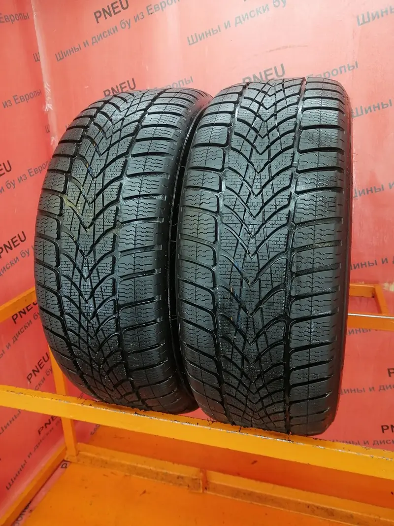 Пара б/у шин 225/55 R17 Dunlop SP Winter Sport 4D