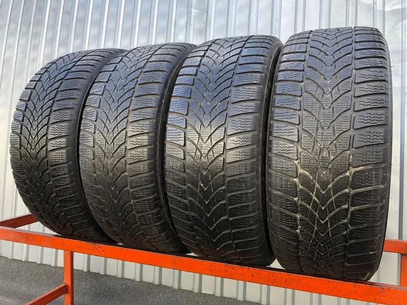 Комплект б/у шин 225/55 R17 Dunlop SP Winter Sport 4D