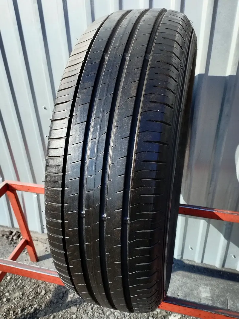 Б/у шина 225/55 R17 Falken Ziex ZE-914