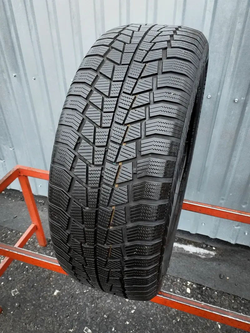Б/у шина 225/55 R17 Gislaved Euro Frost 6, фото 1