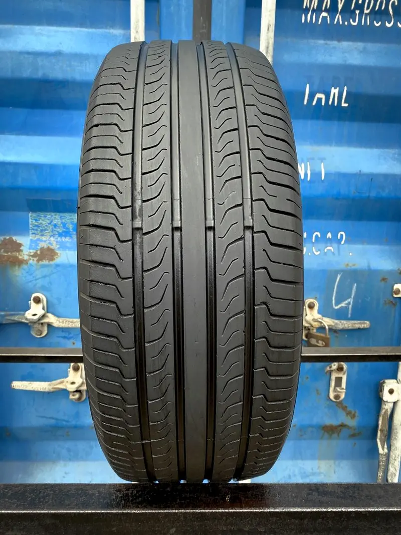 Б/у шина 225/55 R17 Giti Synergy