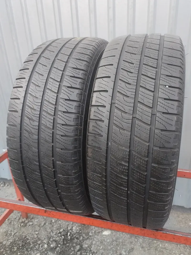 Пара б/у шин 225/55 R17C Goodyear Cargo Vector 2