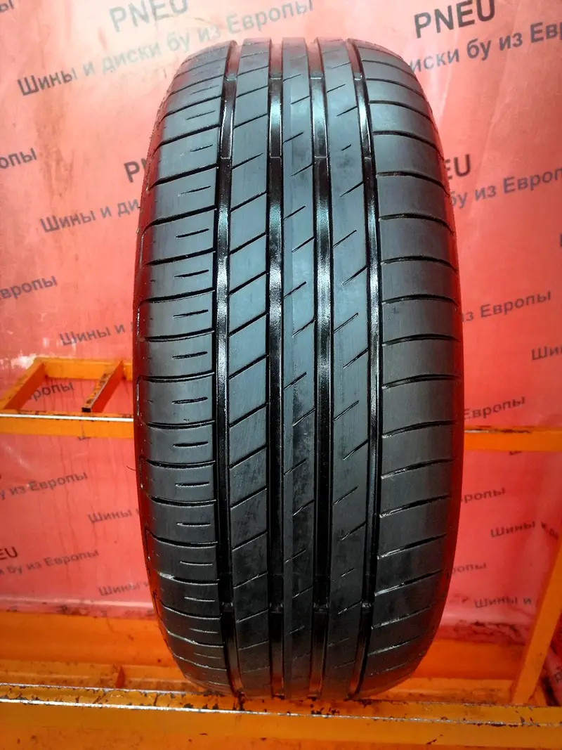 Б/у шина 225/55 R17 Goodyear EfficientGrip Performance 2, фото 1