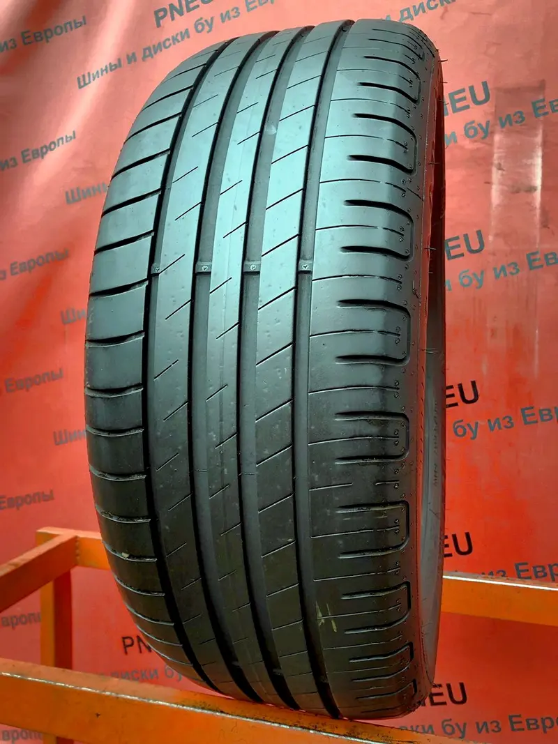 Б/у шина 225/55 R17 Goodyear EfficientGrip Performance