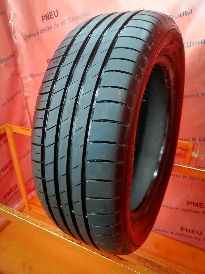 Б/у шина 225/55 R17 Goodyear EfficientGrip Performance, фото 1