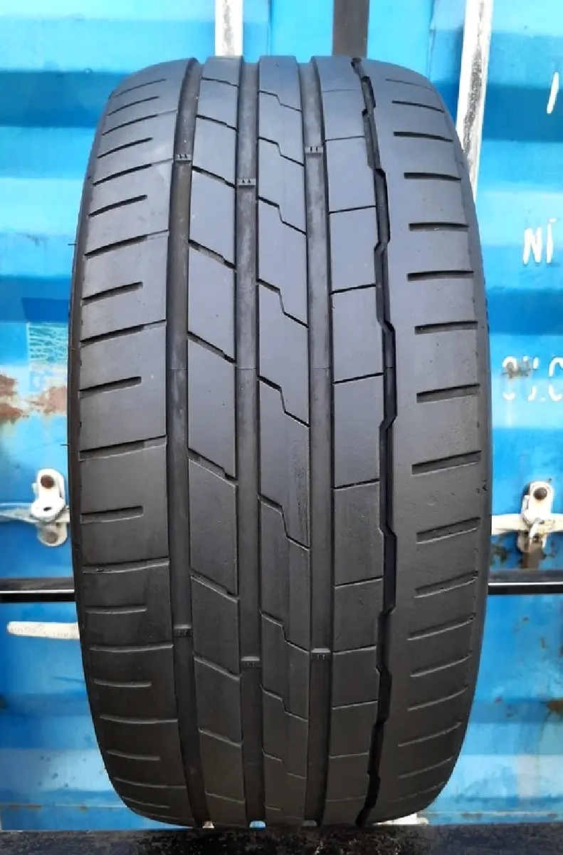 Б/у шина 225/55 R17 Hankook Ventus S1 Evo3 K127