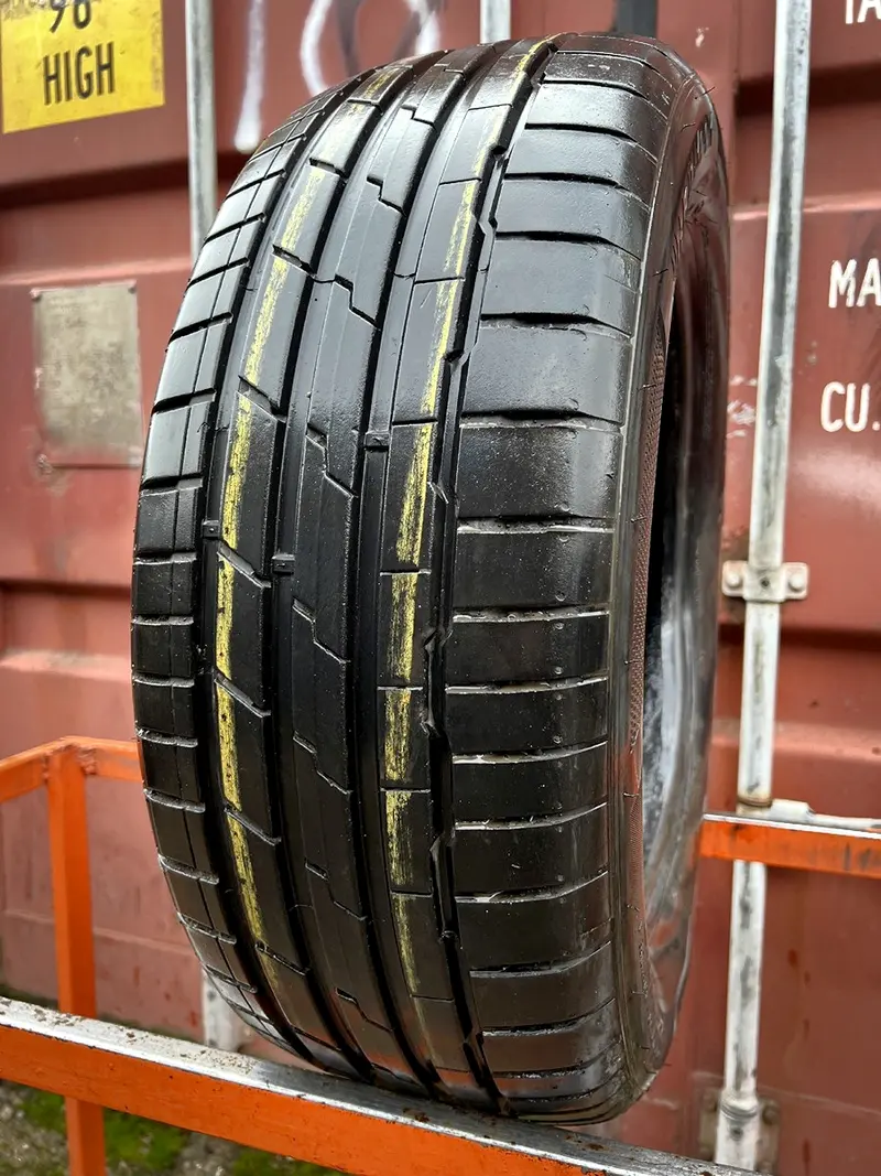 Б/у шина 225/55 R17 Hankook Ventus S1 Evo3 K127