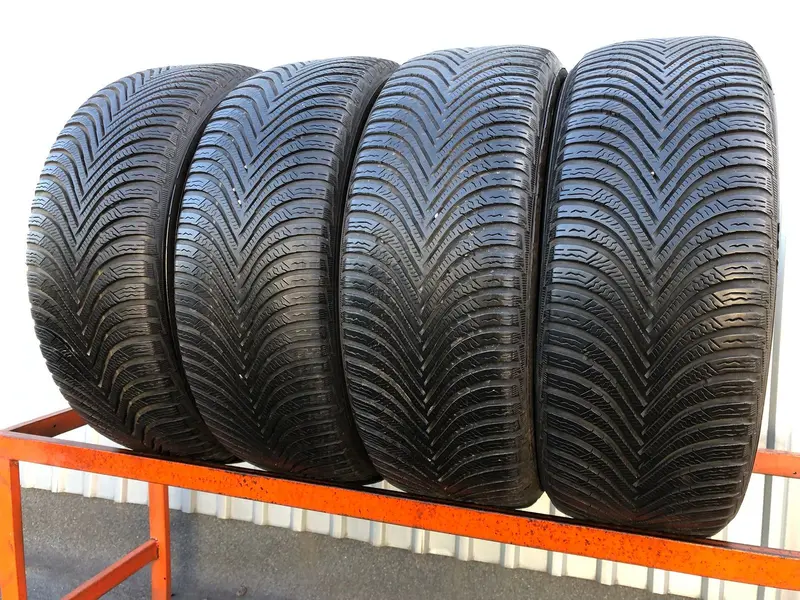 Комплект б/у шин 225/55 R17 Michelin Alpin 5