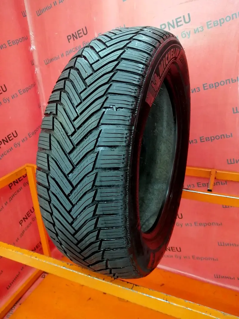 Б/у шина 225/55 R17 Michelin Alpin 6
