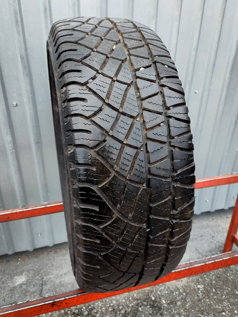 Б/у шина 225/55 R17 Michelin Latitude Cross