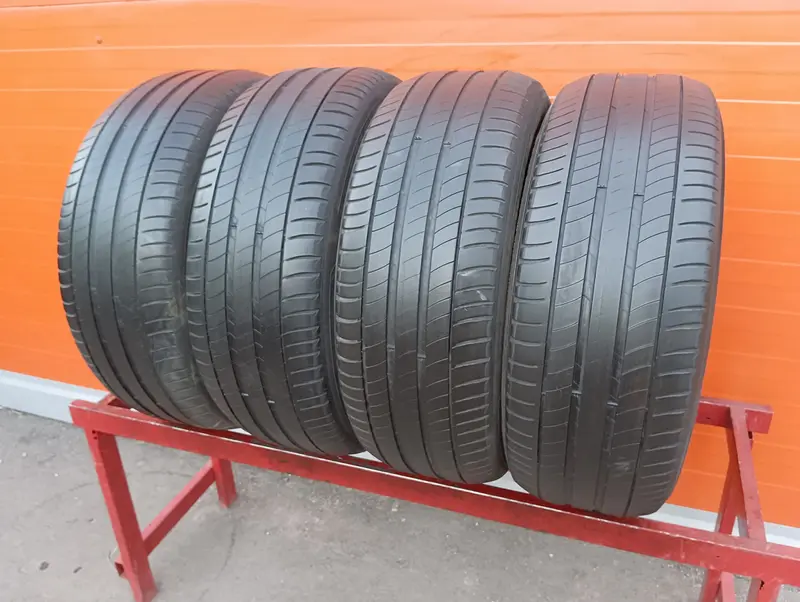 Комплект б/у шин 225/55 R17 Michelin Primacy 3