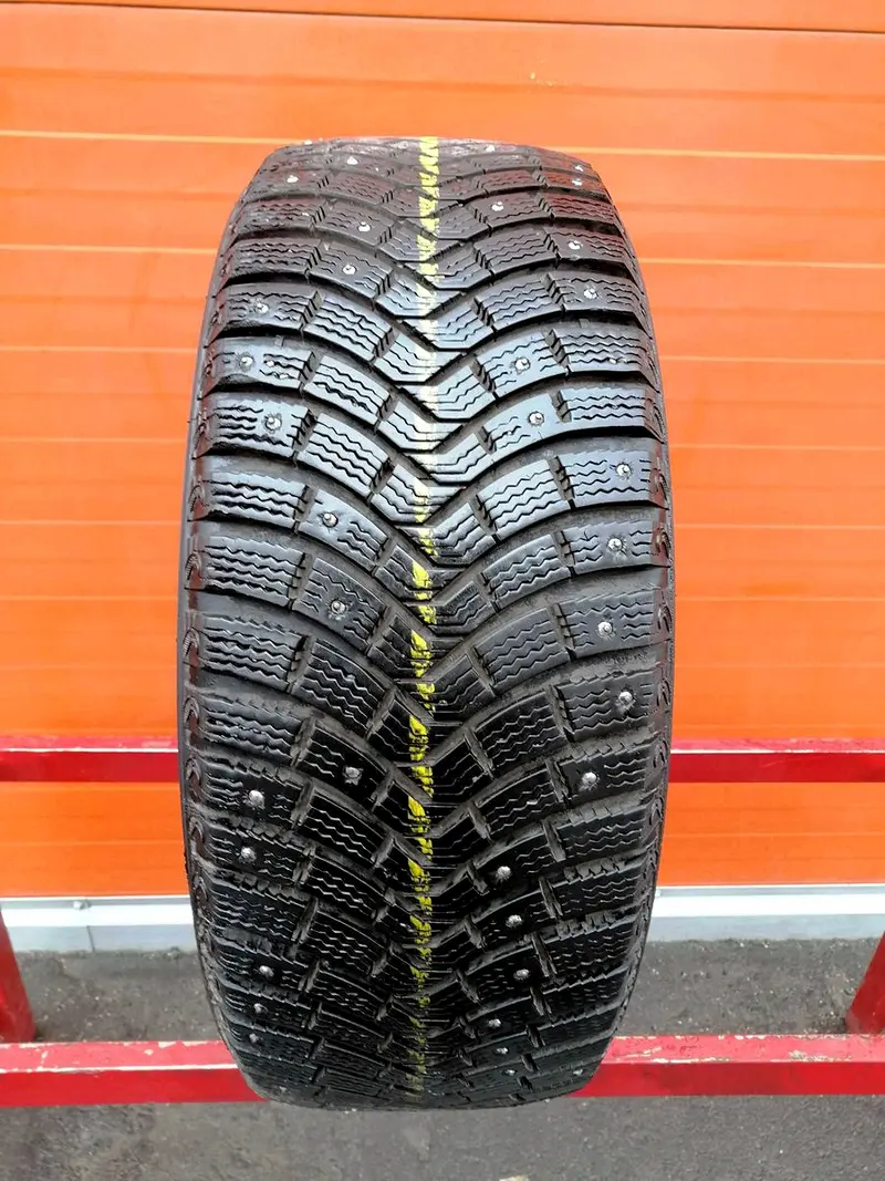 Б/у шина 225/55 R17 Michelin X-Ice North 2