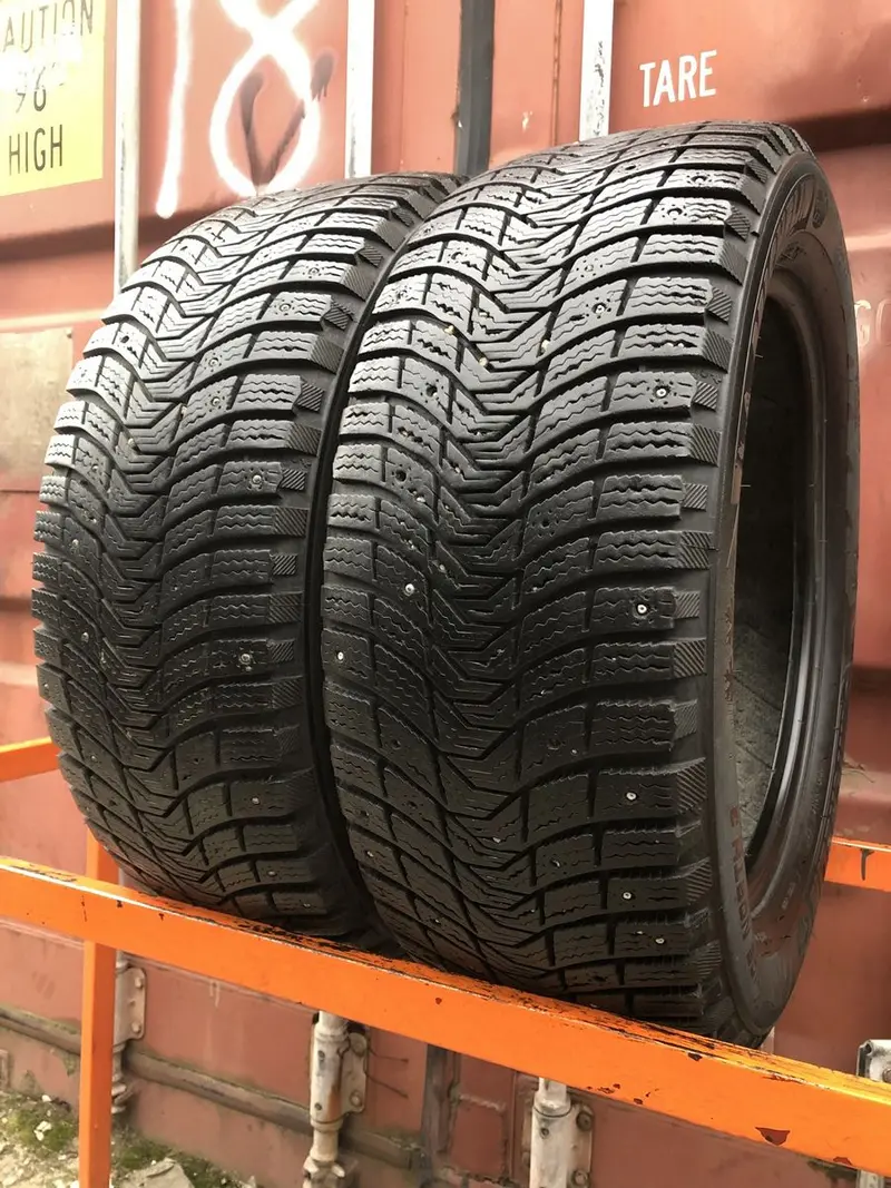 Пара б/у шин 225/55 R17 Michelin X-Ice North 3