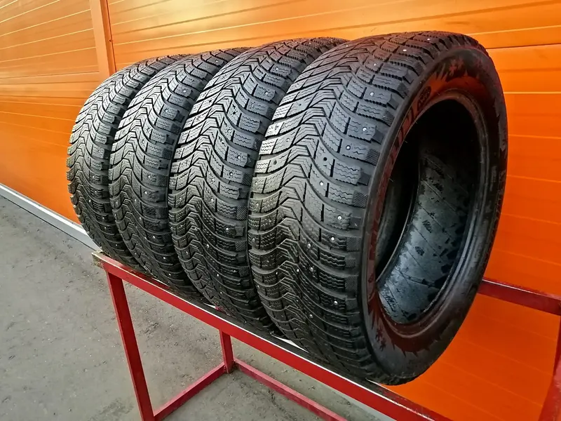 Комплект б/у шин 225/55 R17 Michelin X-Ice North 3