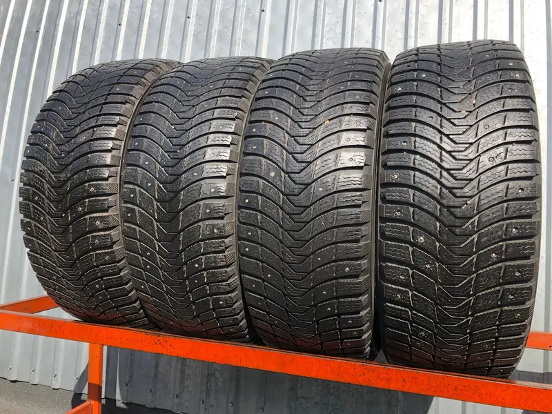 Комплект б/у шин 225/55 R17 Michelin X-Ice North 3