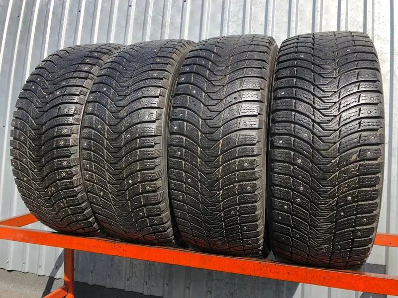 Комплект б/у шин 225/55 R17 Michelin X-Ice North 3