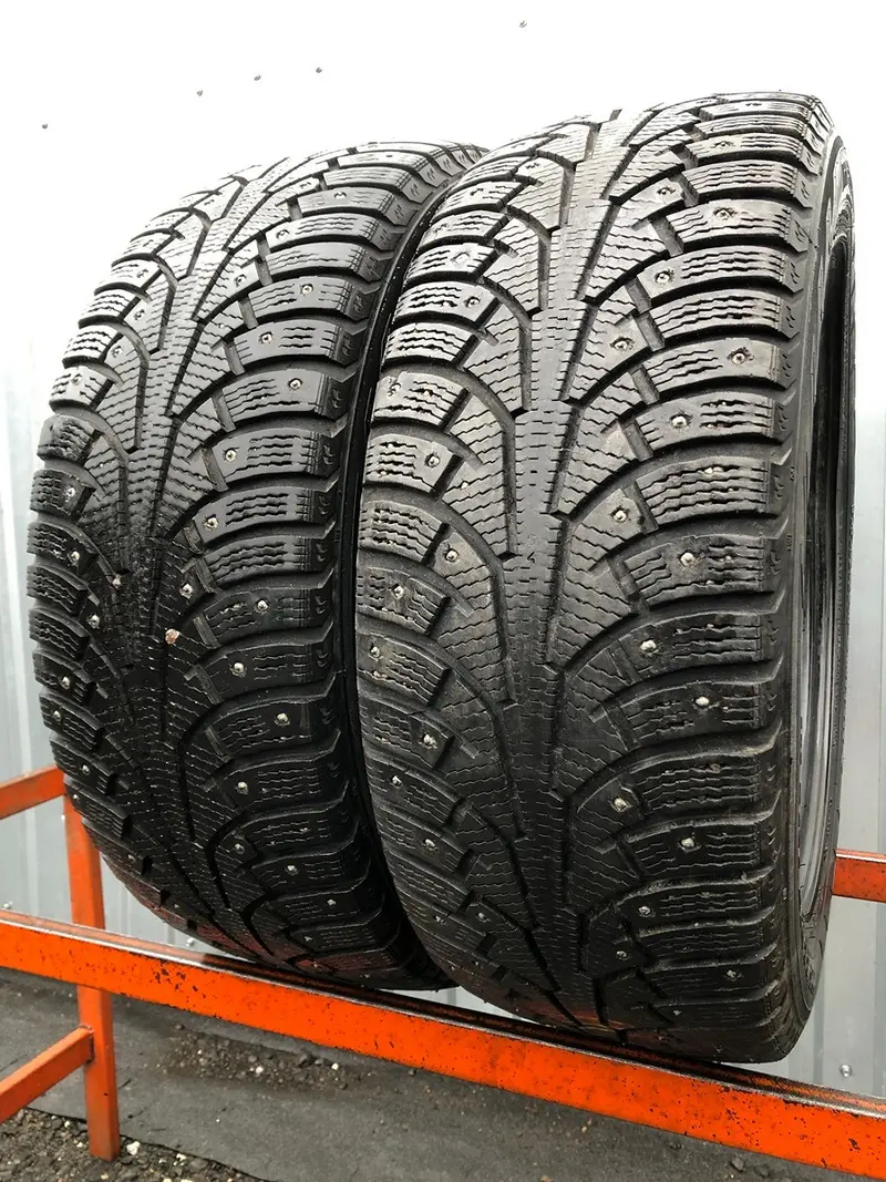 Пара б/у шин 225/55 R17 Nokian Hakkapeliitta 5