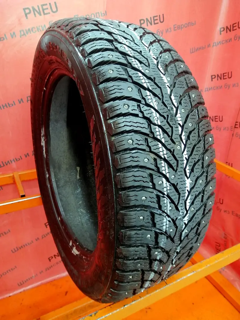 Б/у шина 225/55 R17 Nokian Hakkapeliitta 9