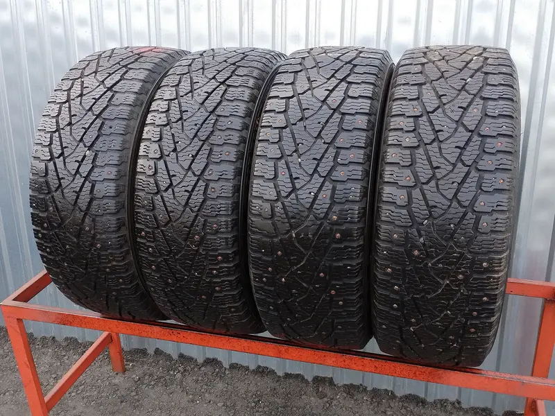 Комплект б/у шин 225/55 R17C Nokian Hakkapeliitta C3