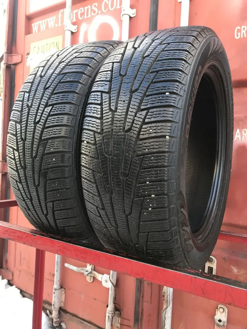 Пара б/у шин 225/55 R17 Nokian Hakkapeliitta R