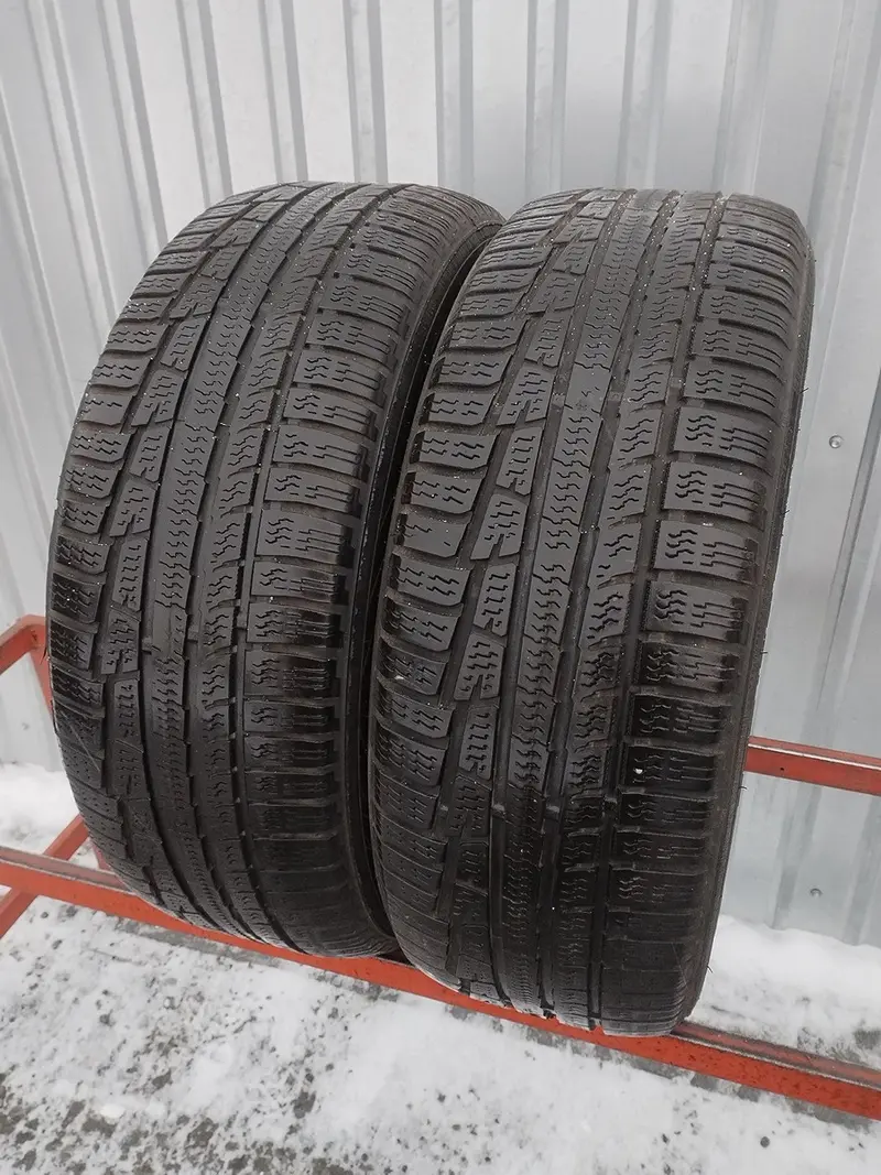 Пара б/у шин 225/55 R17 Nokian WR A3