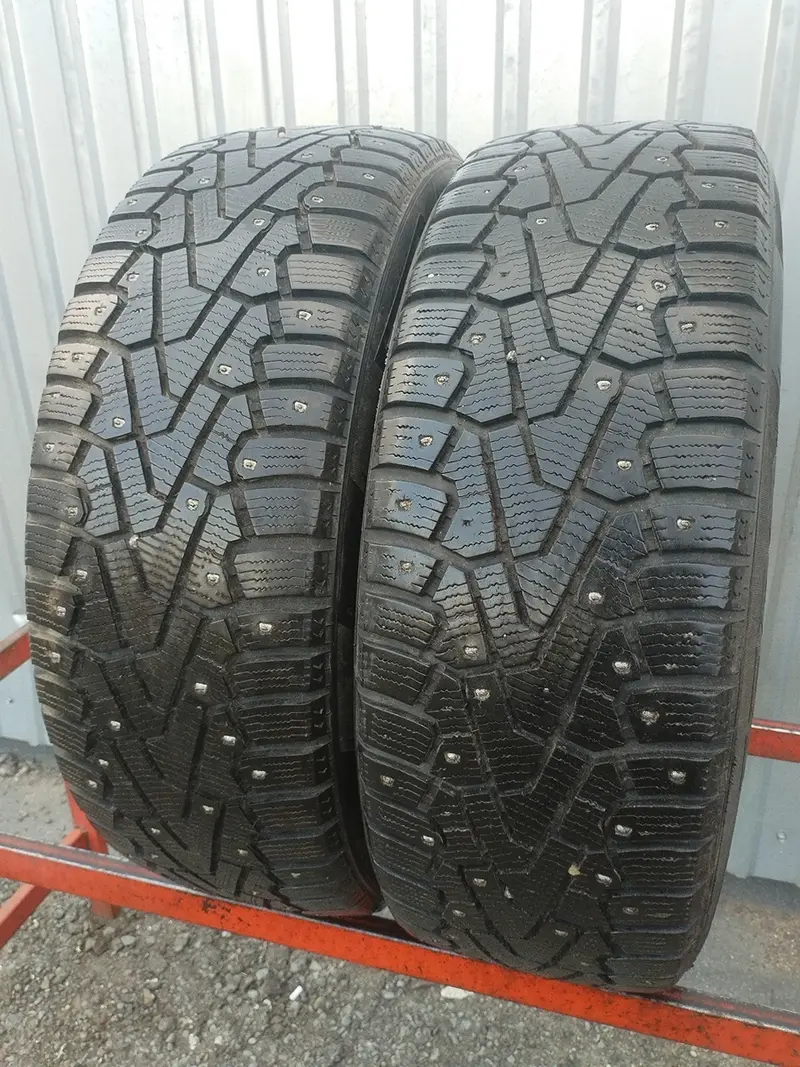 Пара б/у шин 225/55 R17 Pirelli Ice Zero, фото 1