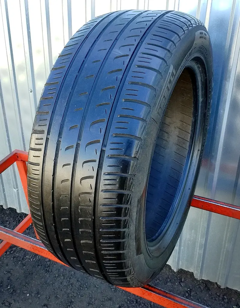 Б/у шина 225/55 R17 Pirelli P 7