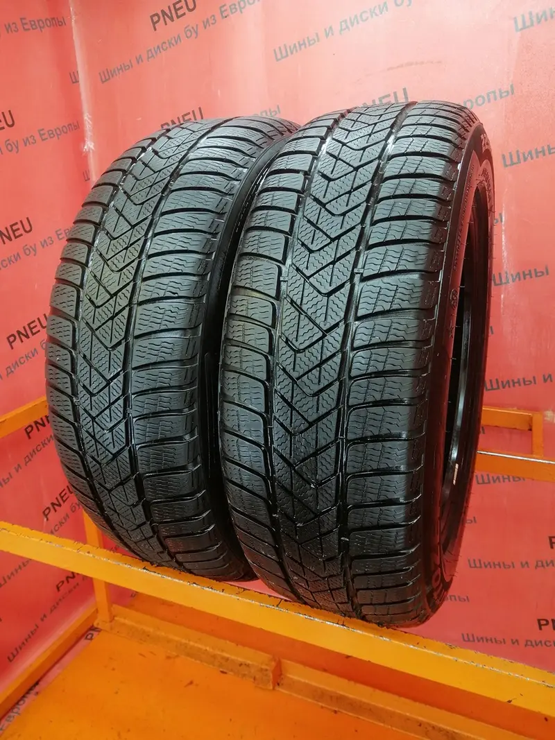 Пара б/у шин 225/55 R17 Pirelli Winter Sottozero 3