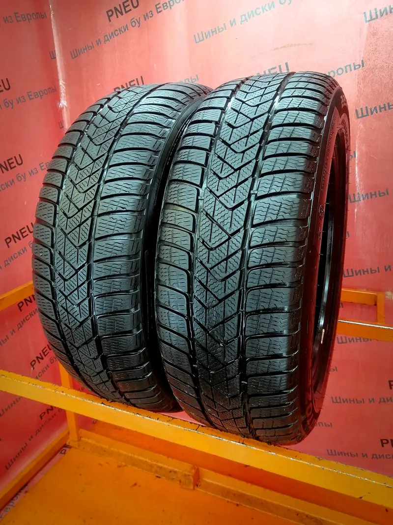 Пара б/у шин 225/55 R17 Pirelli Winter Sottozero 3 RunFlat