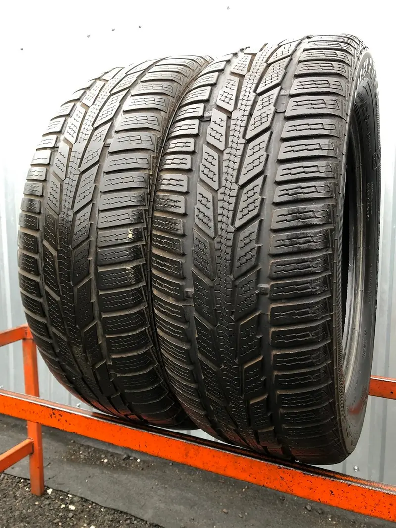 Пара б/у шин 225/55 R17 Semperit Speed-Grip
