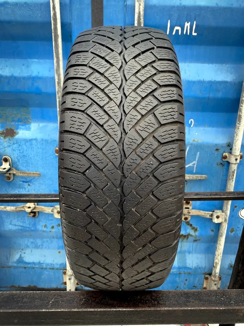 Б/у шина 225/55 R17 Semperit Sport-Grip