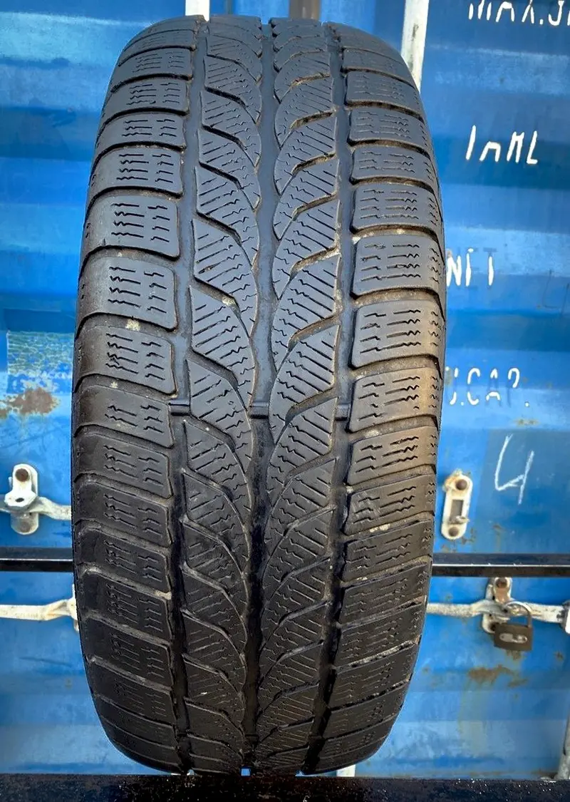 Б/у шина 225/55 R17 Uniroyal MS Plus 66
