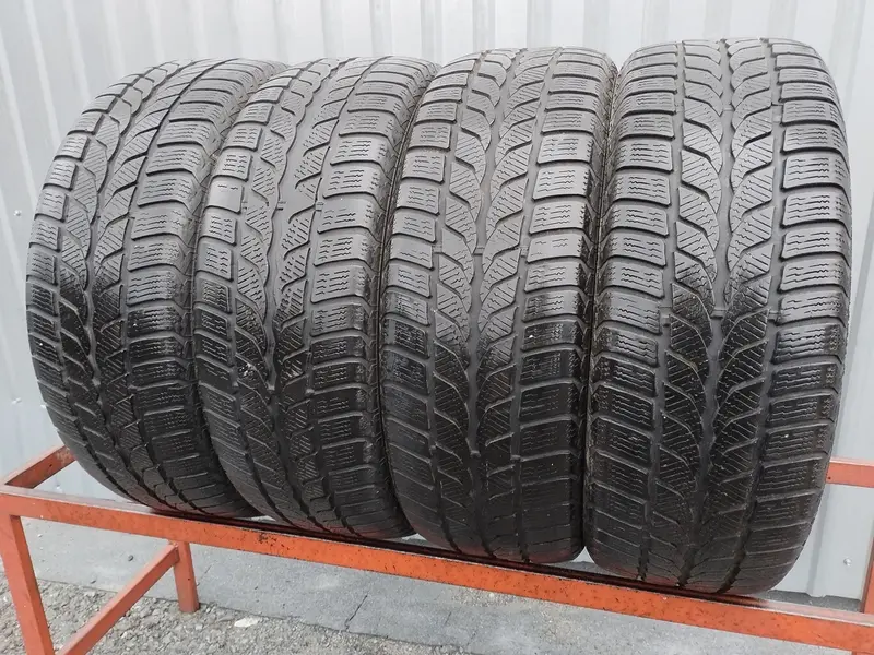 Комплект б/у шин 225/55 R17 Uniroyal MS Plus 66
