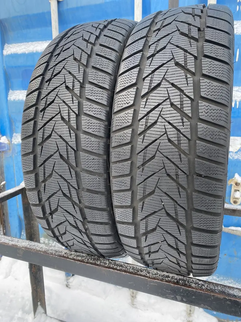 Пара б/у шин 225/55 R17 Vredestein Wintrac Xtreme S, фото 1