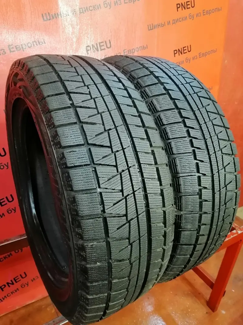 Пара б/у шин 225/55 R18 Bridgestone Blizzak Revo GZ