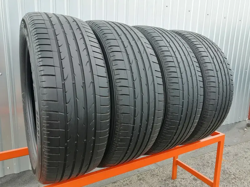 Комплект б/у шин 225/55 R18 Bridgestone Dueler H/P Sport
