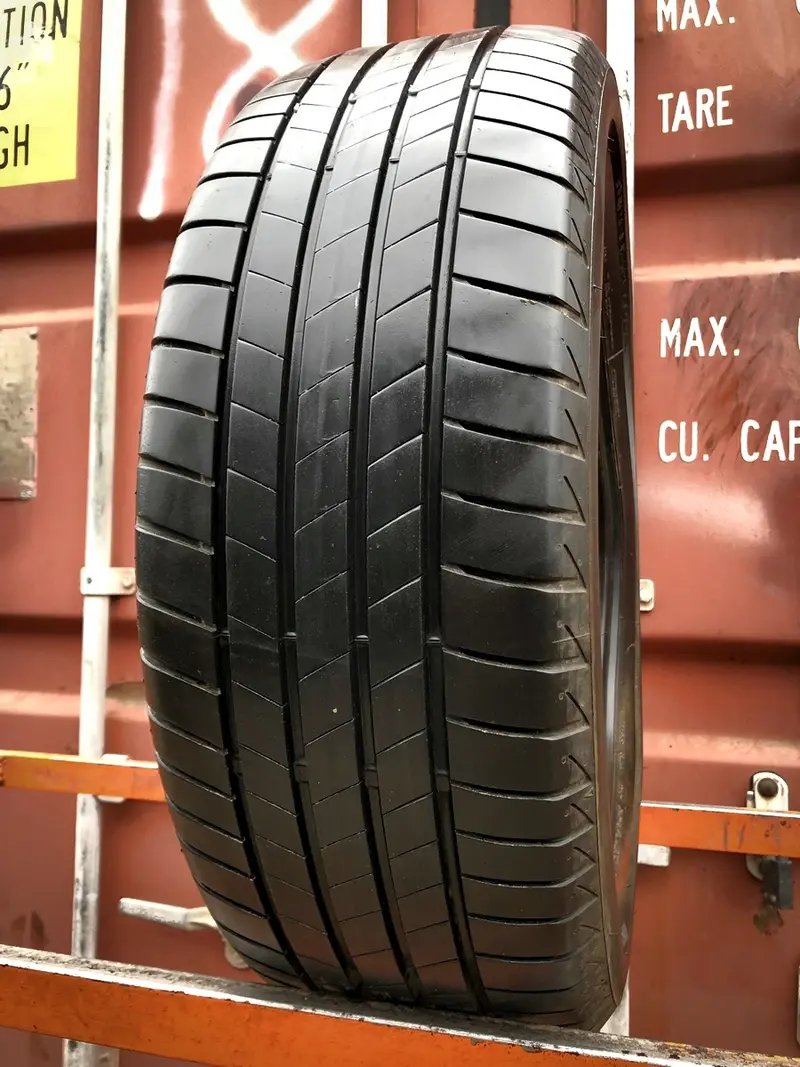 Б/у шина 225/55 R18 Bridgestone Turanza T005, фото 1