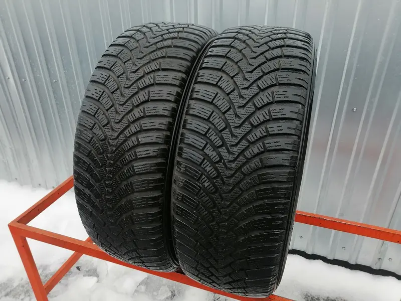 Пара б/у шин 225/55 R18 Falken Eurowinter HS01 SUV, фото 1