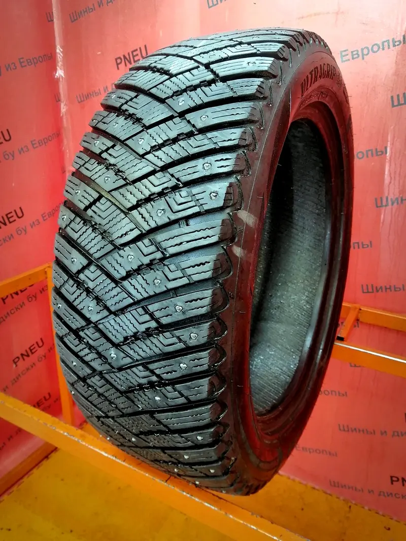 Б/у шина 225/55 R18 Goodyear Ultra Grip Ice Arctic SUV 4x4