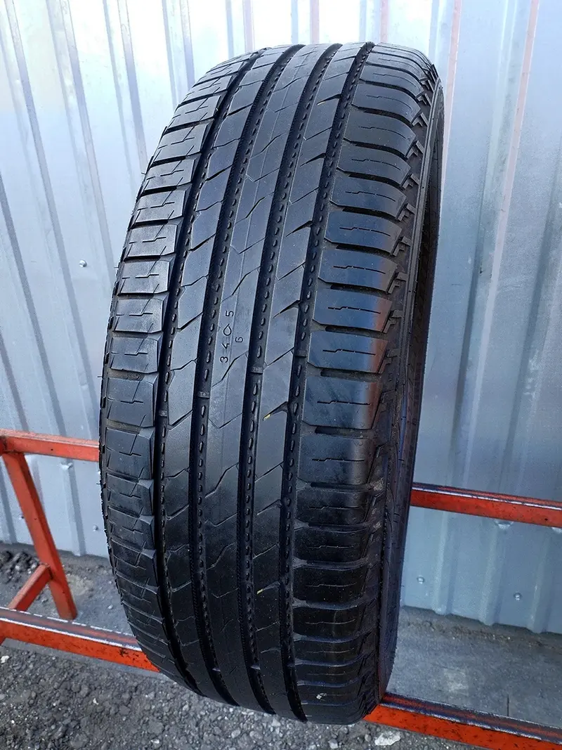 Б/у шина 225/55 R18 Nokian Line SUV