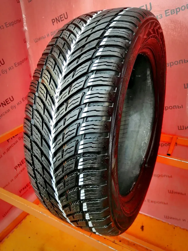 Б/у шина 225/55 R18 Nokian Seasonproof