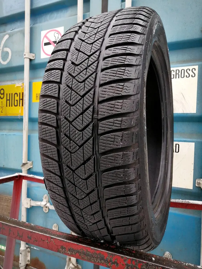 Б/у шина 225/55 R18 Pirelli Winter Sottozero 3, фото 1