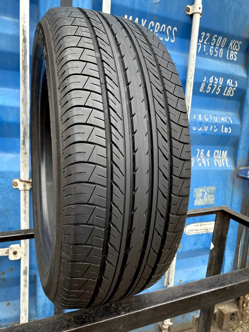 Б/у шина 225/55 R18 Yokohama E70BZ