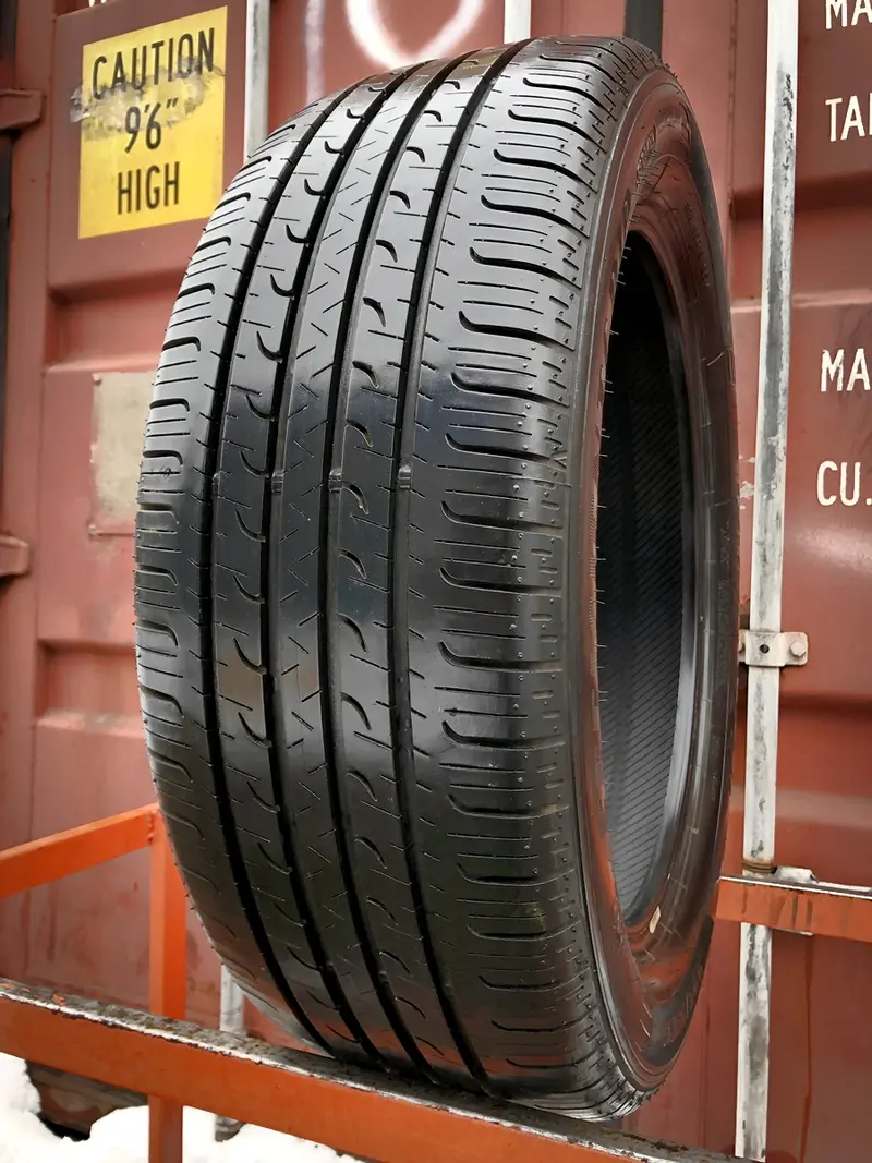 Б/у шина 225/55 R19 Goodyear EfficientGrip SUV 4x4, фото 1